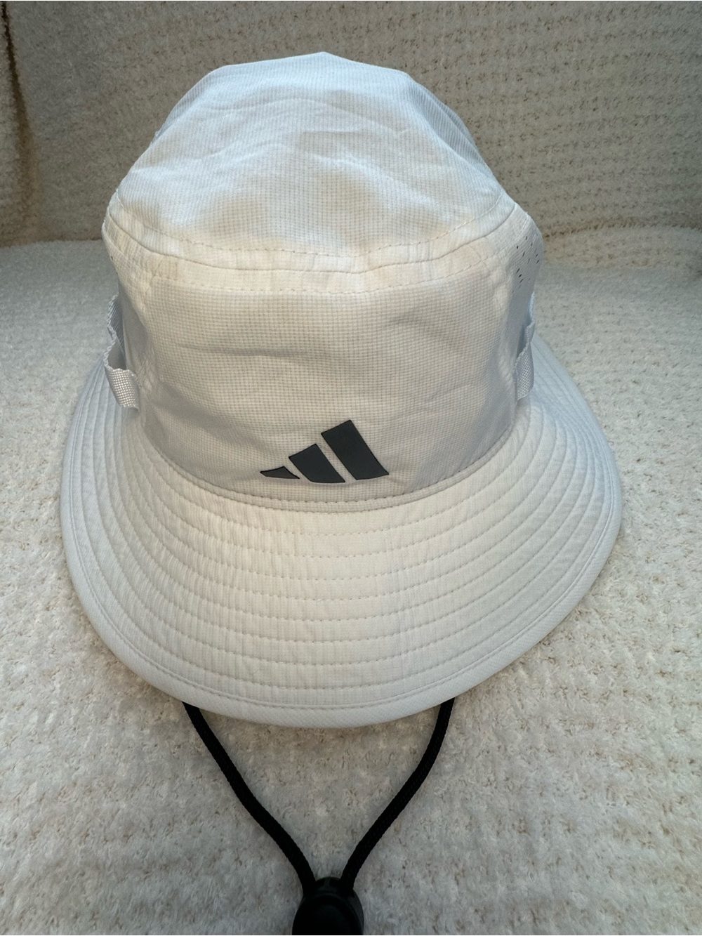 adidas White Men’s Bucket Hat with Black Logo and Chin Strap